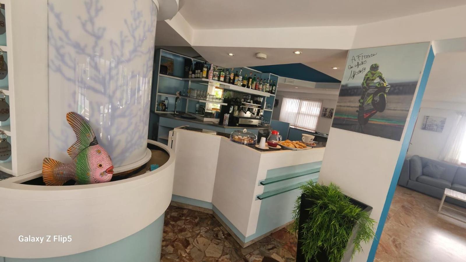 Hotel Annalisa ริชโชเน ภายนอก รูปภาพ
